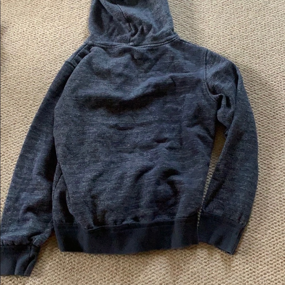 Selling it for $5 - Picture 3 of 3